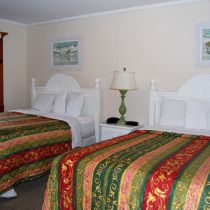 The Dare Haven Motel on the Outer Banks, Two Queen Room